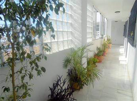 Penthouse til salg i Los Boliches Fuengirola på Costa del Sol hallway